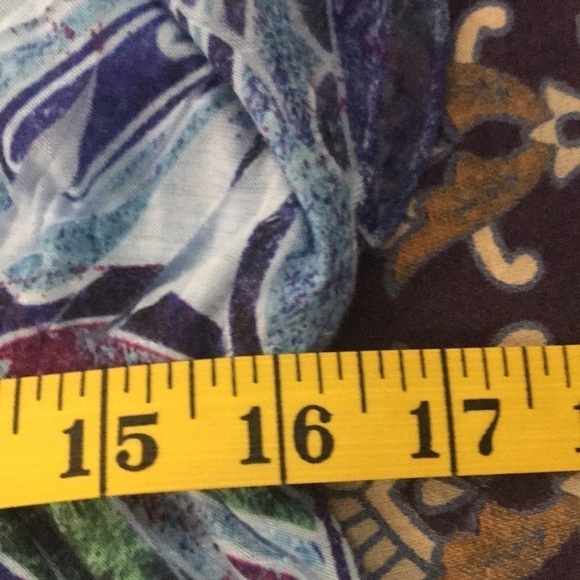 One World Women’s Tunic Top Purple/Green Embroidered V Neck with Sequins Size S - Picture 9 of 11